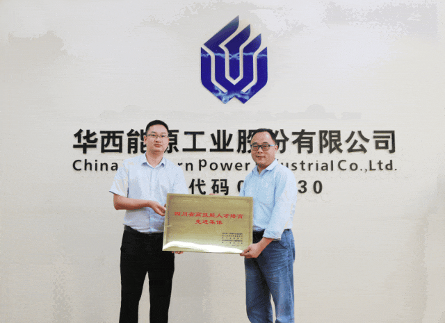 1725947324527741.jpg d25e9aad0877272609108129324a1f1f.jpg