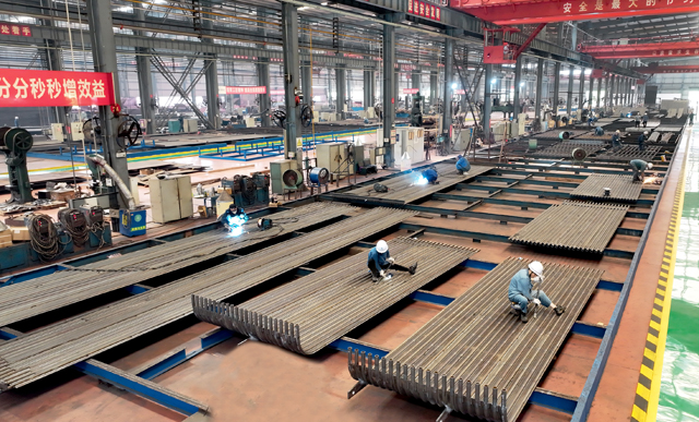 1775791710264043.jpg 水冷壁车间1-3.jpg